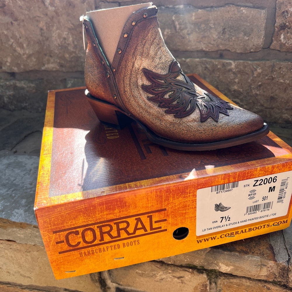 Brand new never worn cute Corral booties! So much detail!!